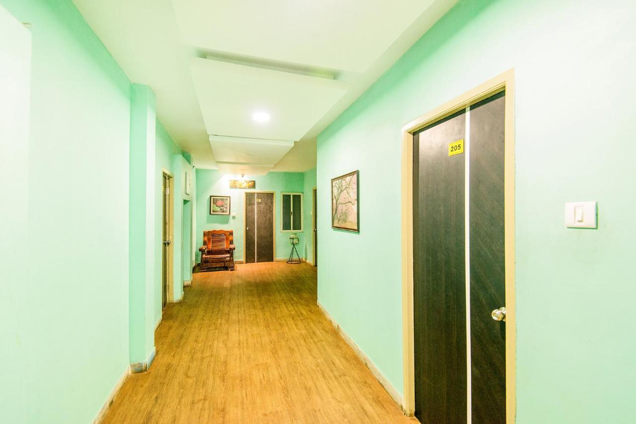 Royal Palace Marina Chennai Exterior photo